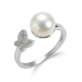 Rhinestone Butterfly Accented Freshwater Pearl Ring in Sterling Silver