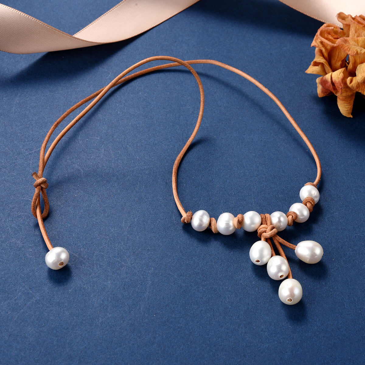 Freshwater Pearl Leather Princess Necklace